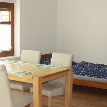 Ferienzimmer Tielesch Hotel Am Mellensee Buitenkant foto