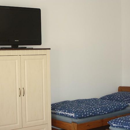 Ferienzimmer Tielesch Hotel Am Mellensee Buitenkant foto